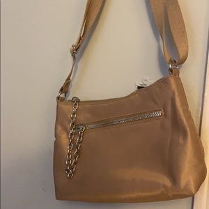 new shoulder bag, never been worn